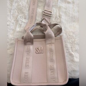 small steve madden tote bag